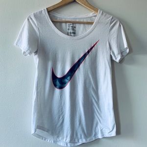 Nike T-shirt